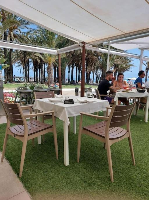 Lux. Frontbeach-Terrace. 5 Pools.Tv. 2 A.C.Netflix 베날마데나코스타 외부 사진