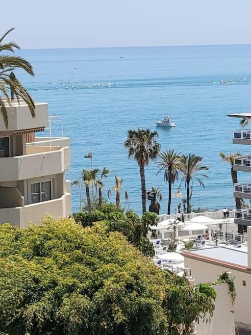 Lux. Frontbeach-Terrace. 5 Pools.Tv. 2 A.C.Netflix 베날마데나코스타 외부 사진